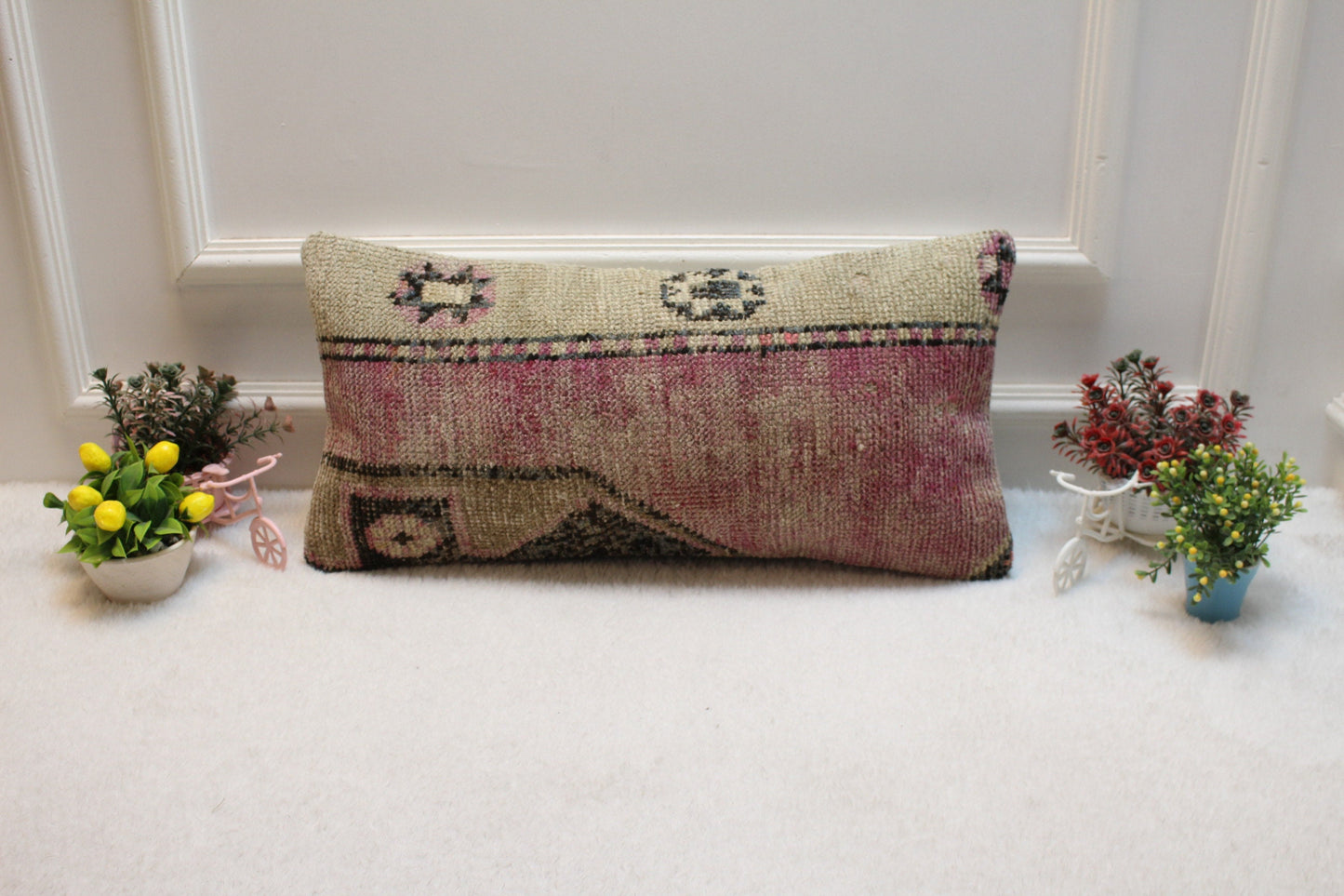 Handmade Turkish Rug Lumbar Pillow Cover: Purple Beige Kilim (12x24 in)