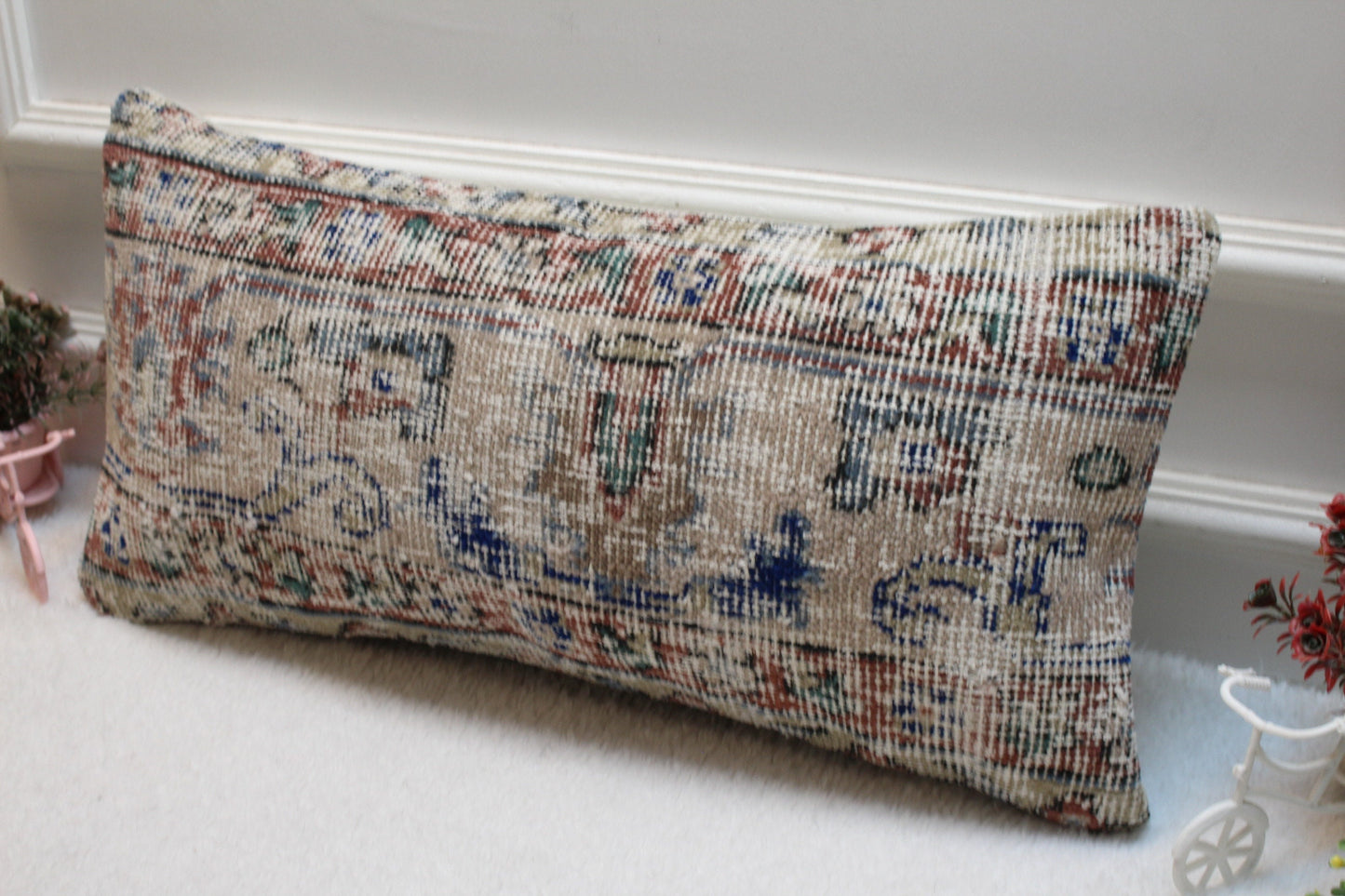 Vintage Turkish Rug Lumbar Pillow Cover: Beige & Blue, 12x24 inch