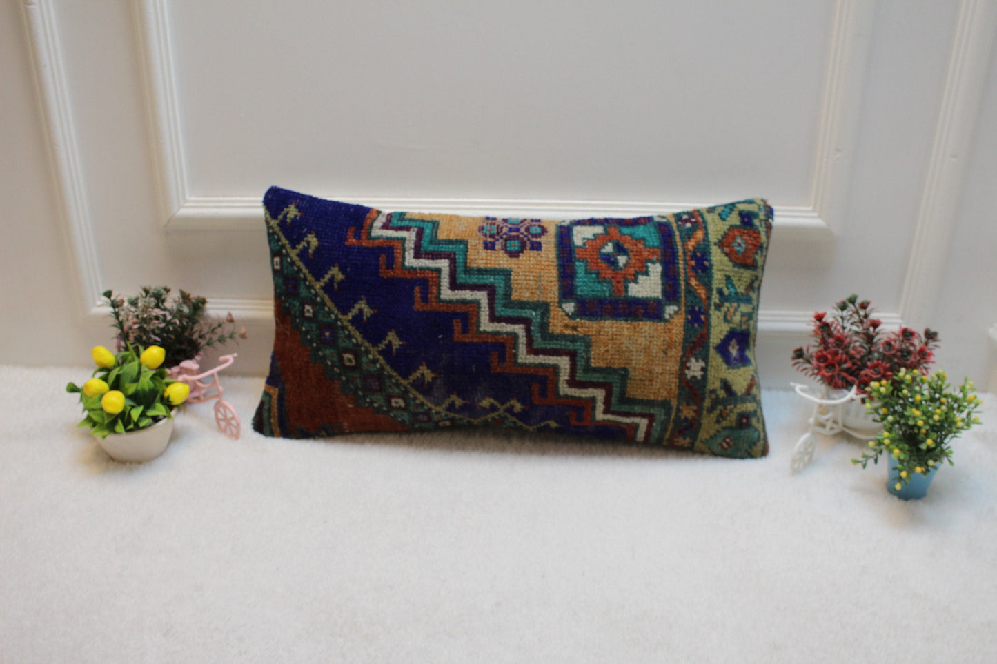Handmade Lumbar Kilim Pillow Cover: Organic Wool Anatolian Design (12x24 inc)