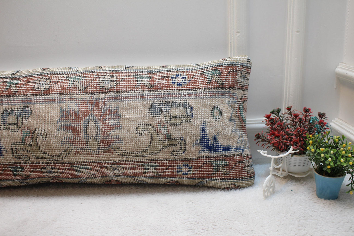 Floral Turkish Rug Lumbar Pillow Cover: Handmade Boho Decor (12x36 in)