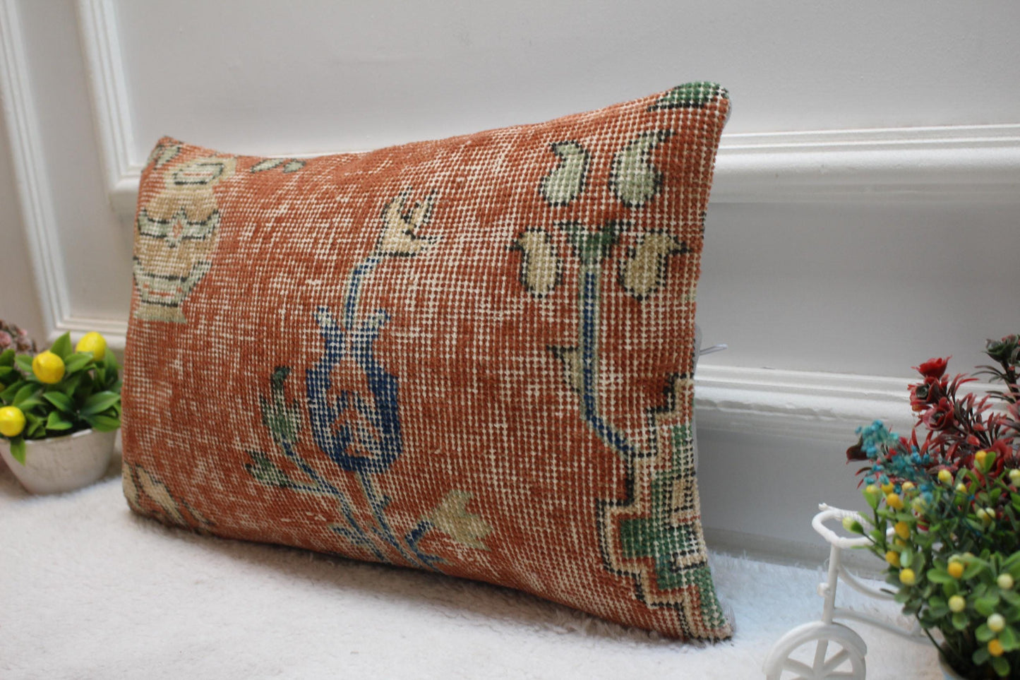 Handmade Red Wool Rug Pillow Cover: Upcycled Turkish Kilim (12x20 in)
