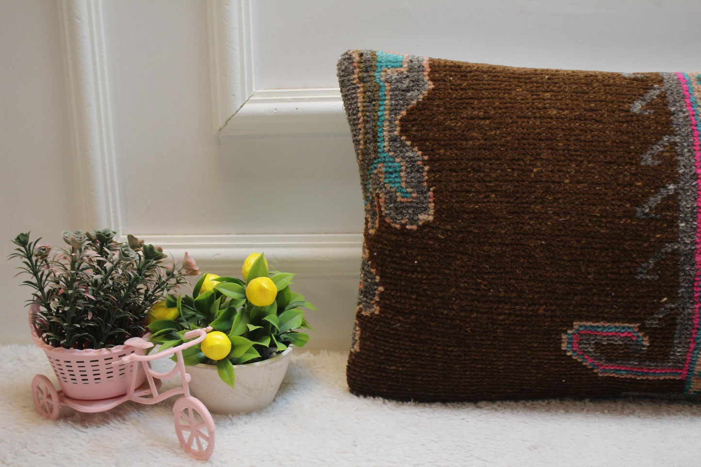 Vintage Turkish Rug Lumbar Pillow Cover: Handmade Wool Kilim, 12x20 inch