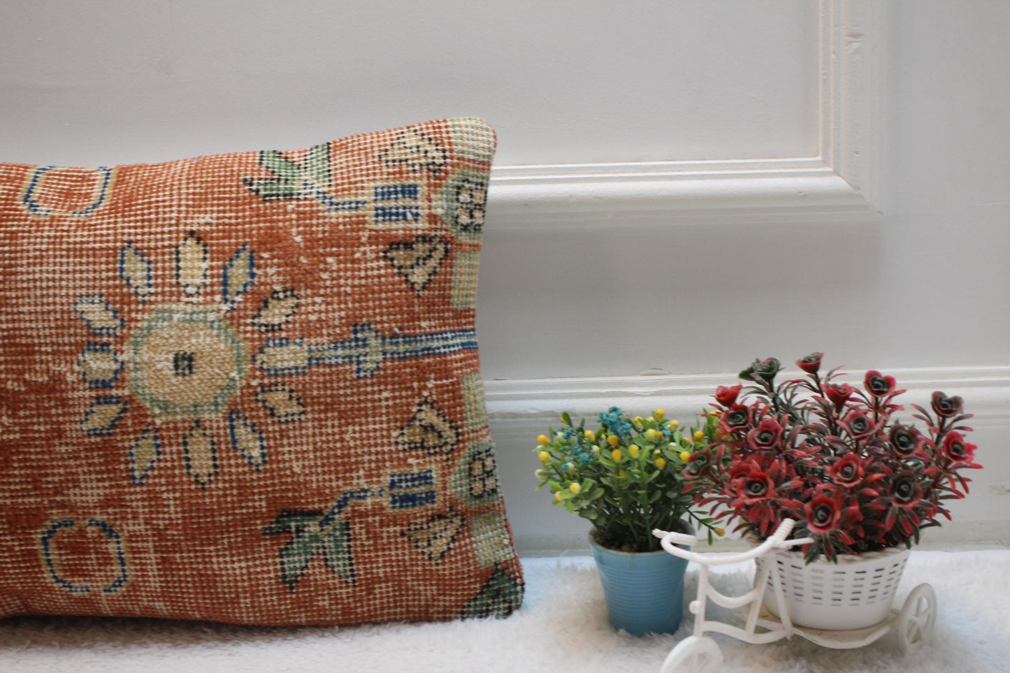 Red Vintage Turkish Rug Lumbar Pillow Cover: Handmade Wool (12x20 inc)