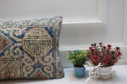 Geometric Turkish Rug Lumbar Pillow Cover: Vintage Handmade Wool (12x20 in)