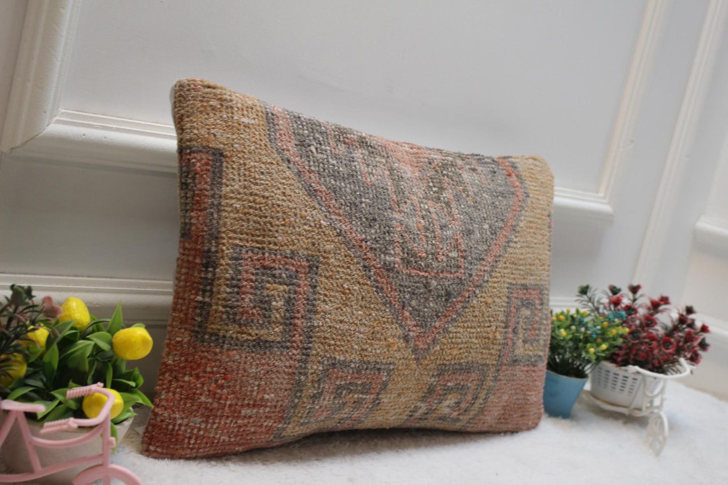 Handmade Lumbar Kilim Pillow Cover: Vintage Turkish Rug, 12x20 inch