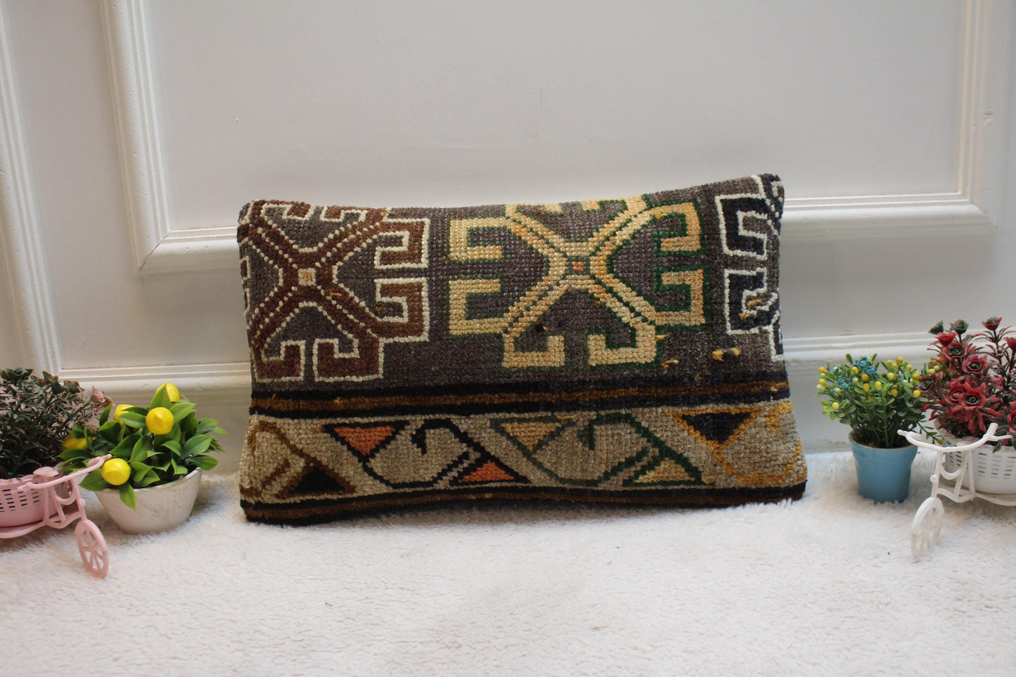 Gray Turkish Rug Lumbar Pillow Cover: Vintage Woven Wool (12x20 inc)