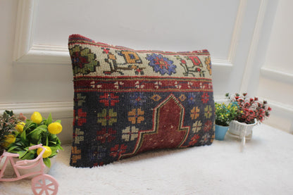 Floral Kilim Lumbar Pillow Cover: Upcycled Woven Rug, 12x20 inch