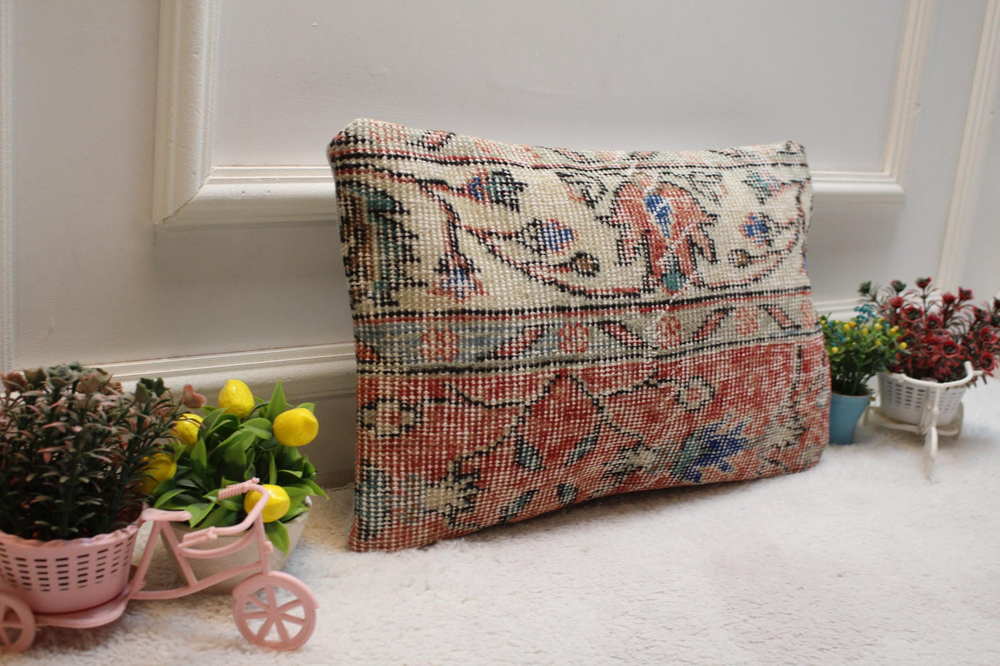 Red & White Anatolian Kilim Lumbar Pillow Cover (12x20 in)