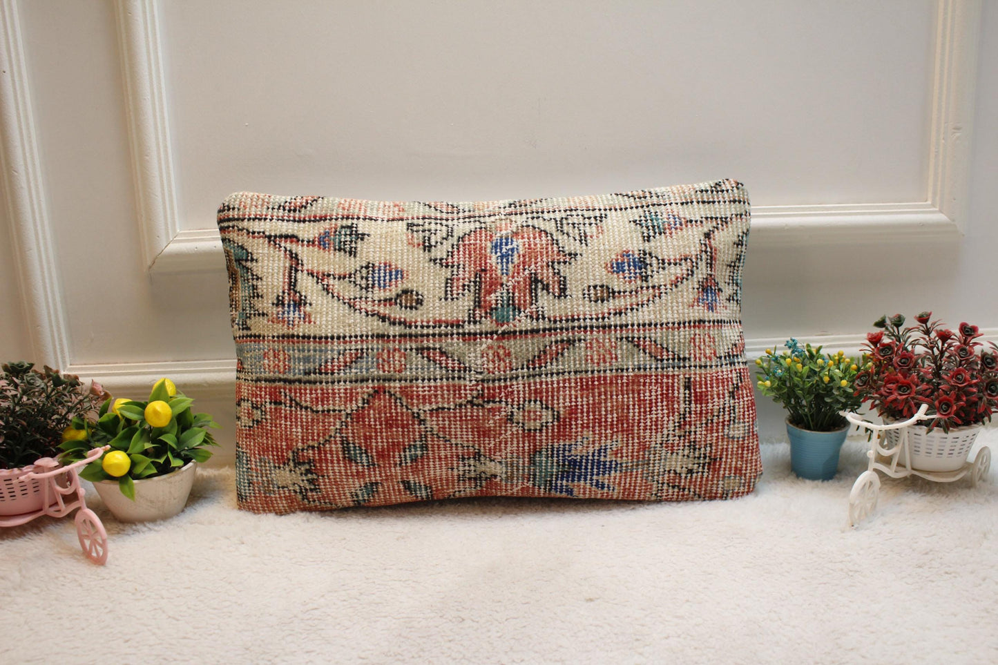 Red & White Anatolian Kilim Lumbar Pillow Cover (12x20 in)