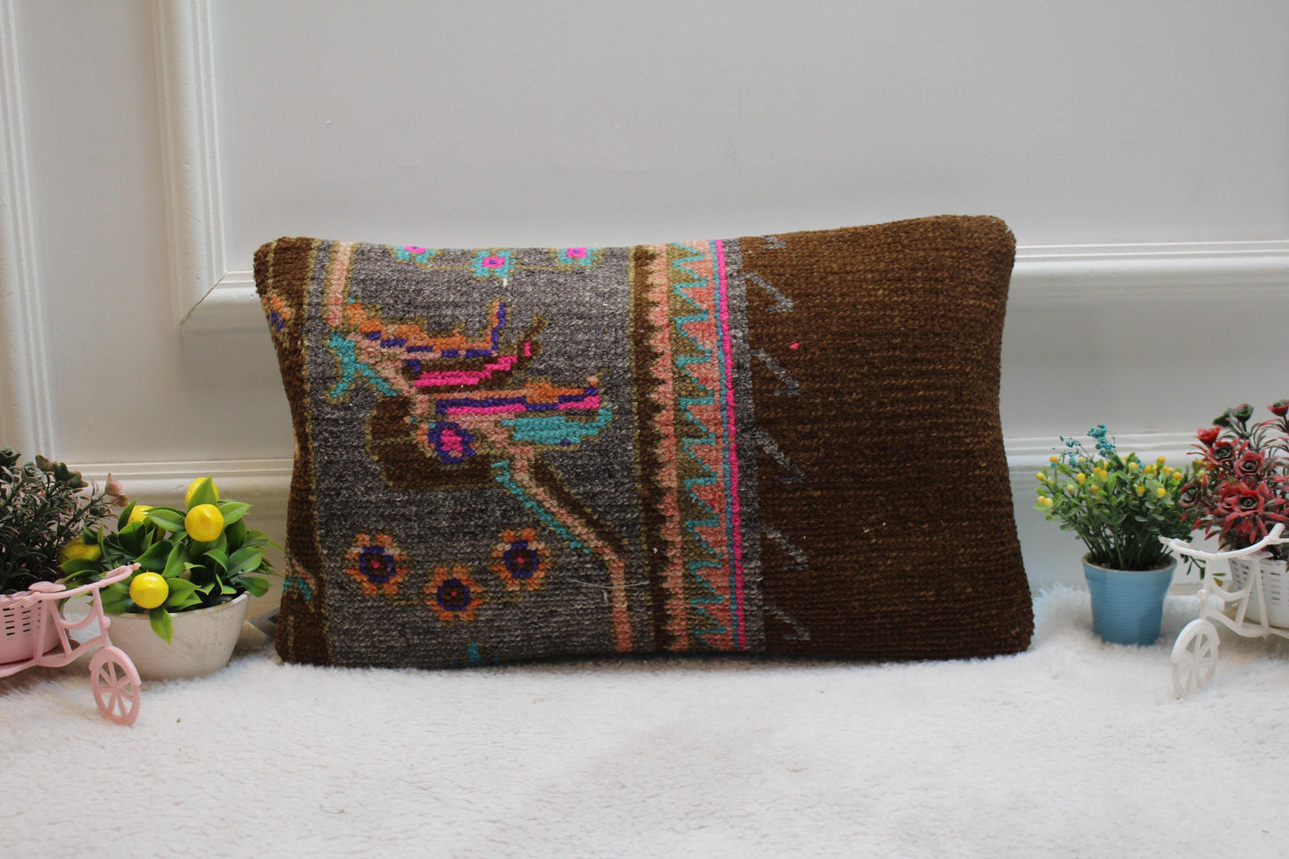 Handmade Wool Lumbar Pillow Cover: Upcycled Anatolian Kilim (12x20 in)