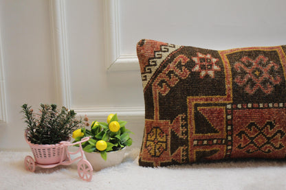 Vintage Turkish Rug Lumbar Pillow Cover: Black & Red, 12x20 inch