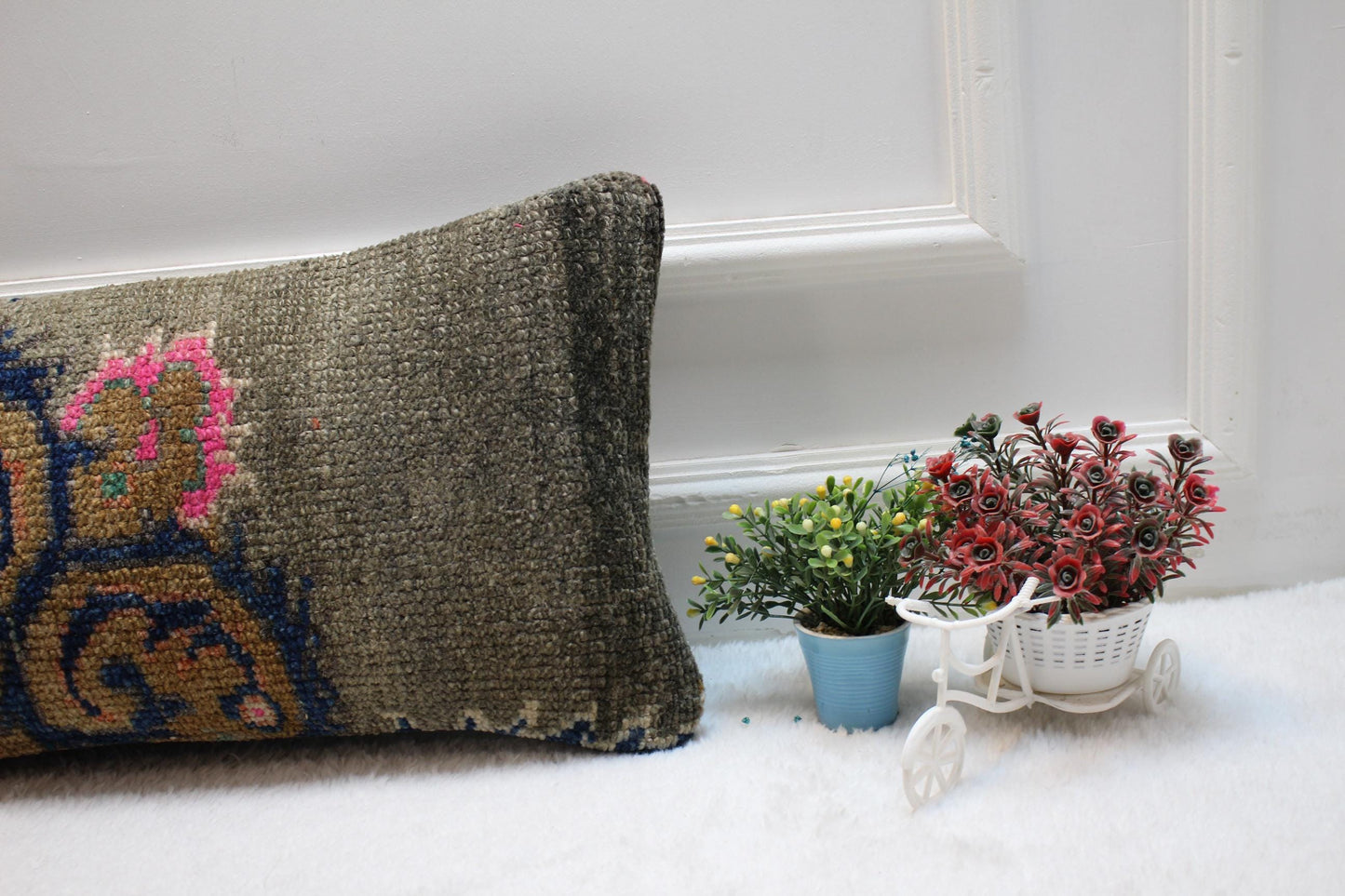 Handmade Kilim Pillow Cover: Upcycled Woven Rug, Gray Beige Pink (12X24 inc.)