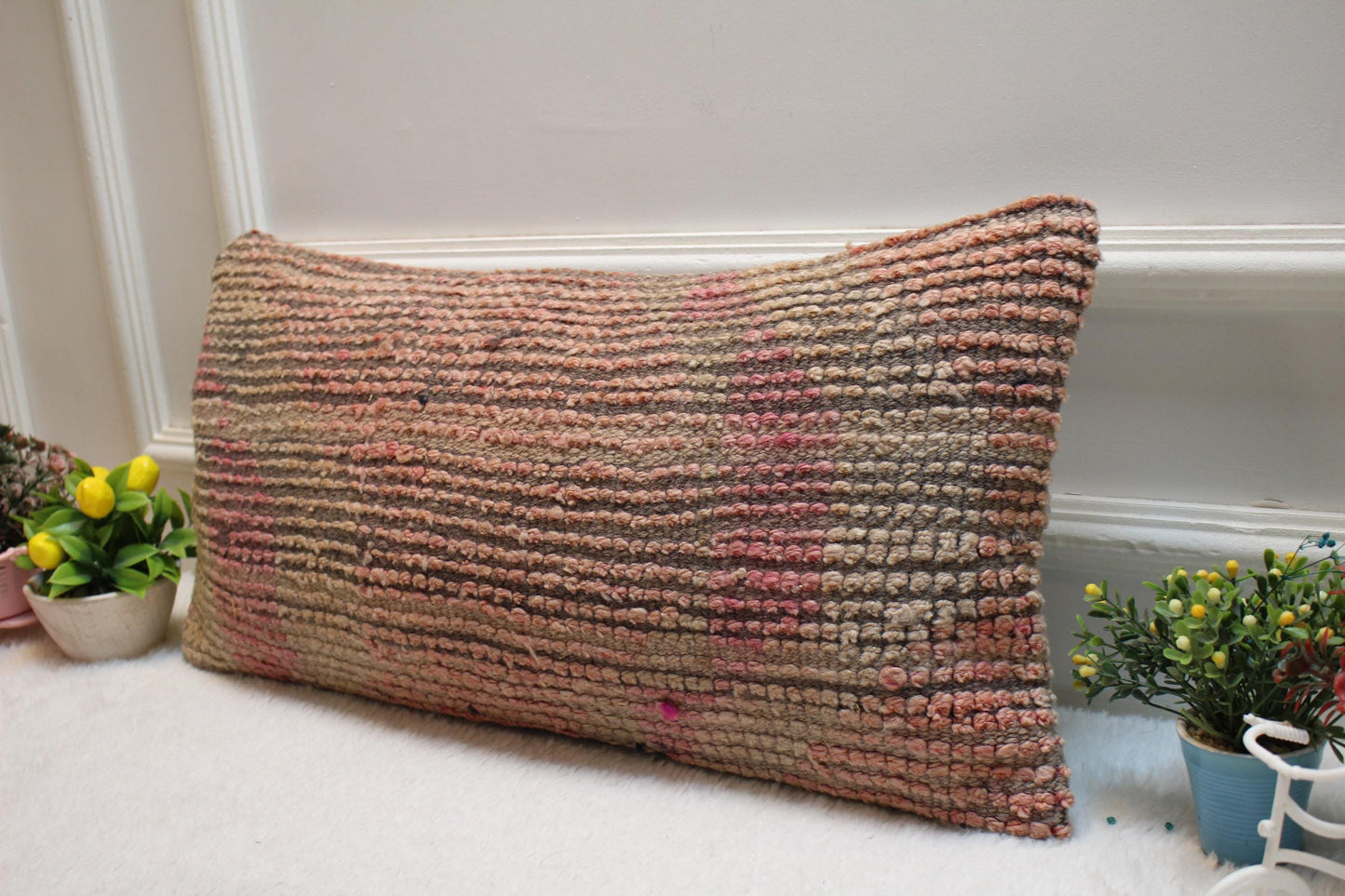 Handmade Kilim Lumbar Pillow Cover: Upcycled Wool, Pink Beige (12x24 in)