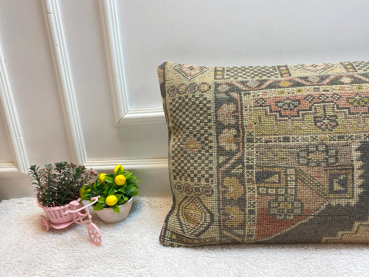Geometric Turkish Rug Lumbar Pillow: Vintage Woven Wool (16x24 in)