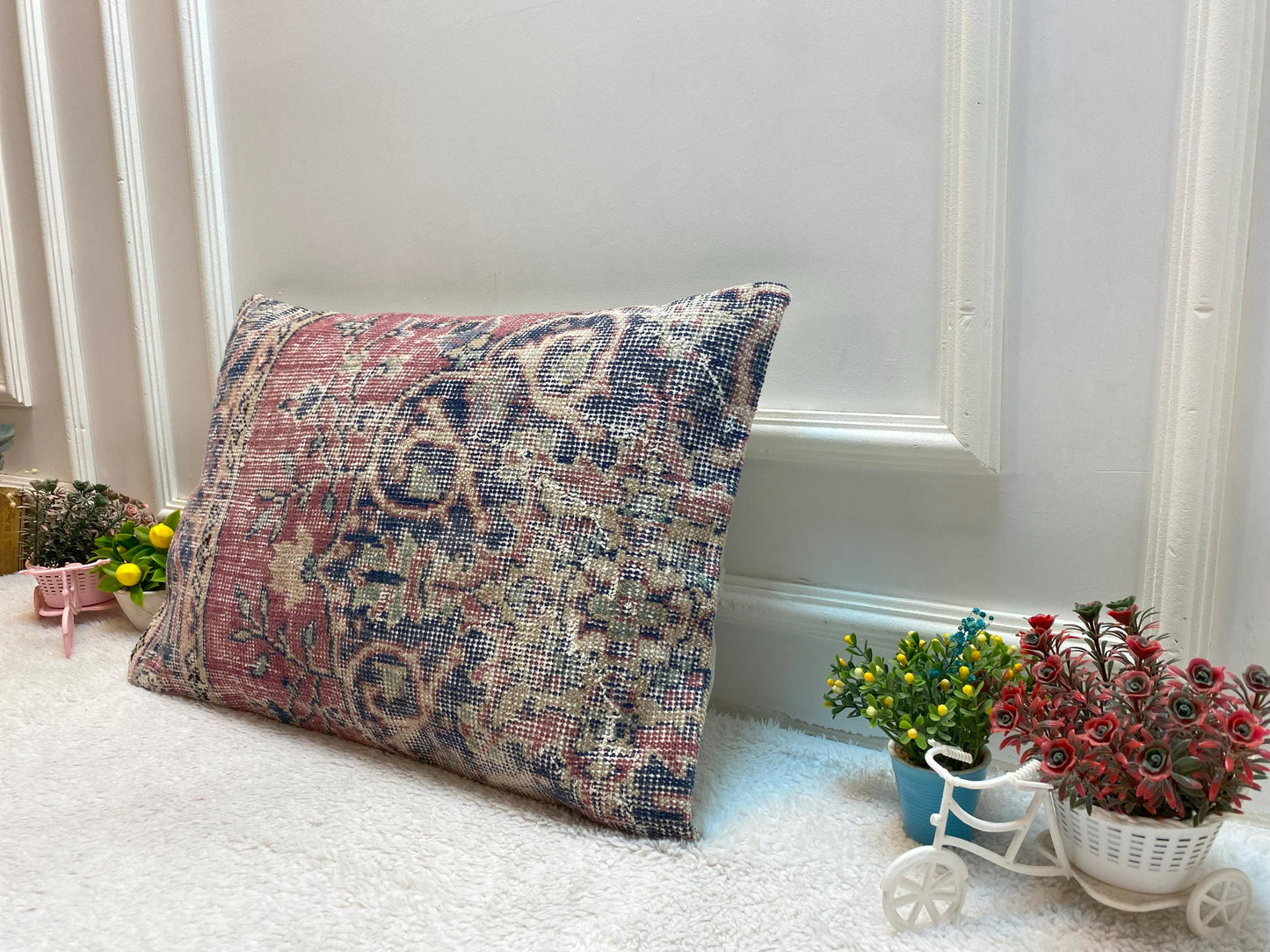 Vintage Turkish Rug Lumbar Pillow Cover: Purple Blue Wool, 16x24 inch