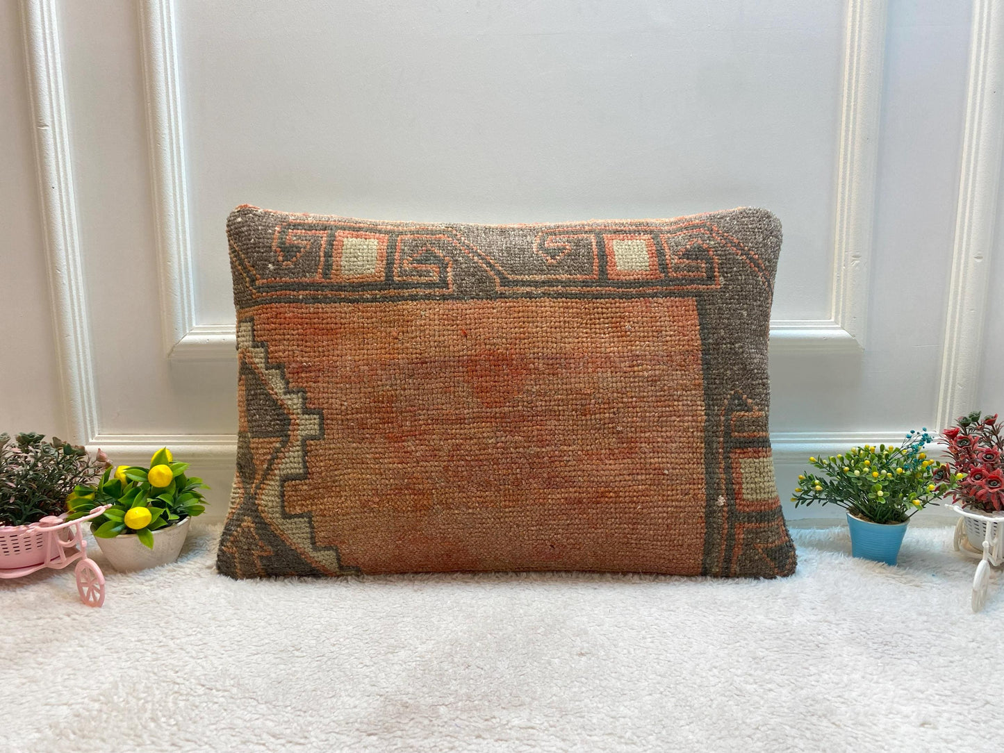 Handmade Wool Kilim Pillow Cover: Upcycled Anatolian Rug, 16x24 inc