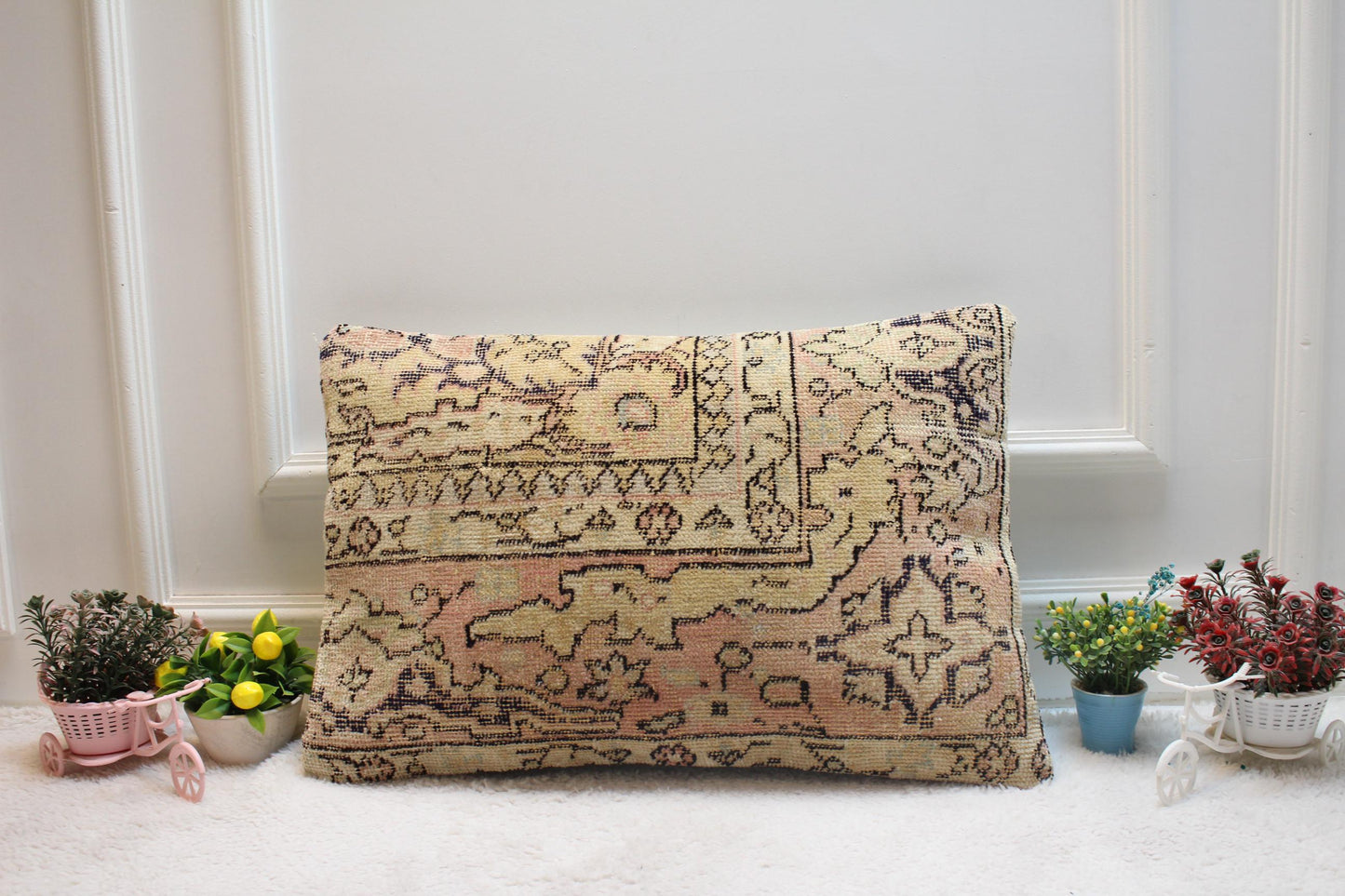 Handmade Kilim Lumbar Pillow Cover: Pink Beige Rug Pillow (16x24 in)