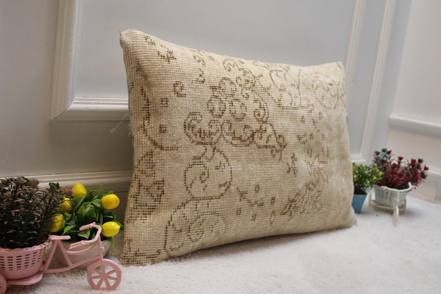 Handmade Beige Kilim Lumbar Pillow Cover: Upcycled Rug, 16x24 inch