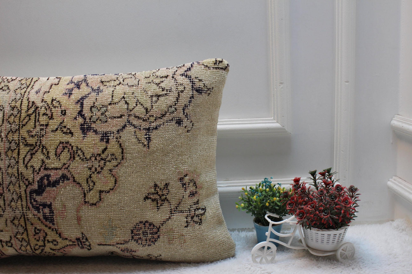 Vintage Turkish Rug Lumbar Pillow Cover: 16x24 Organic Wool Pillow Case