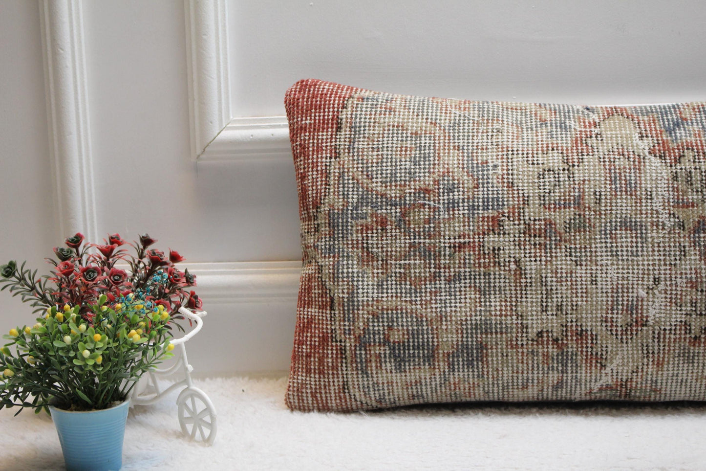 Handmade Kilim Lumbar Pillow Cover: Floral Woven Rug, 12x24 inch