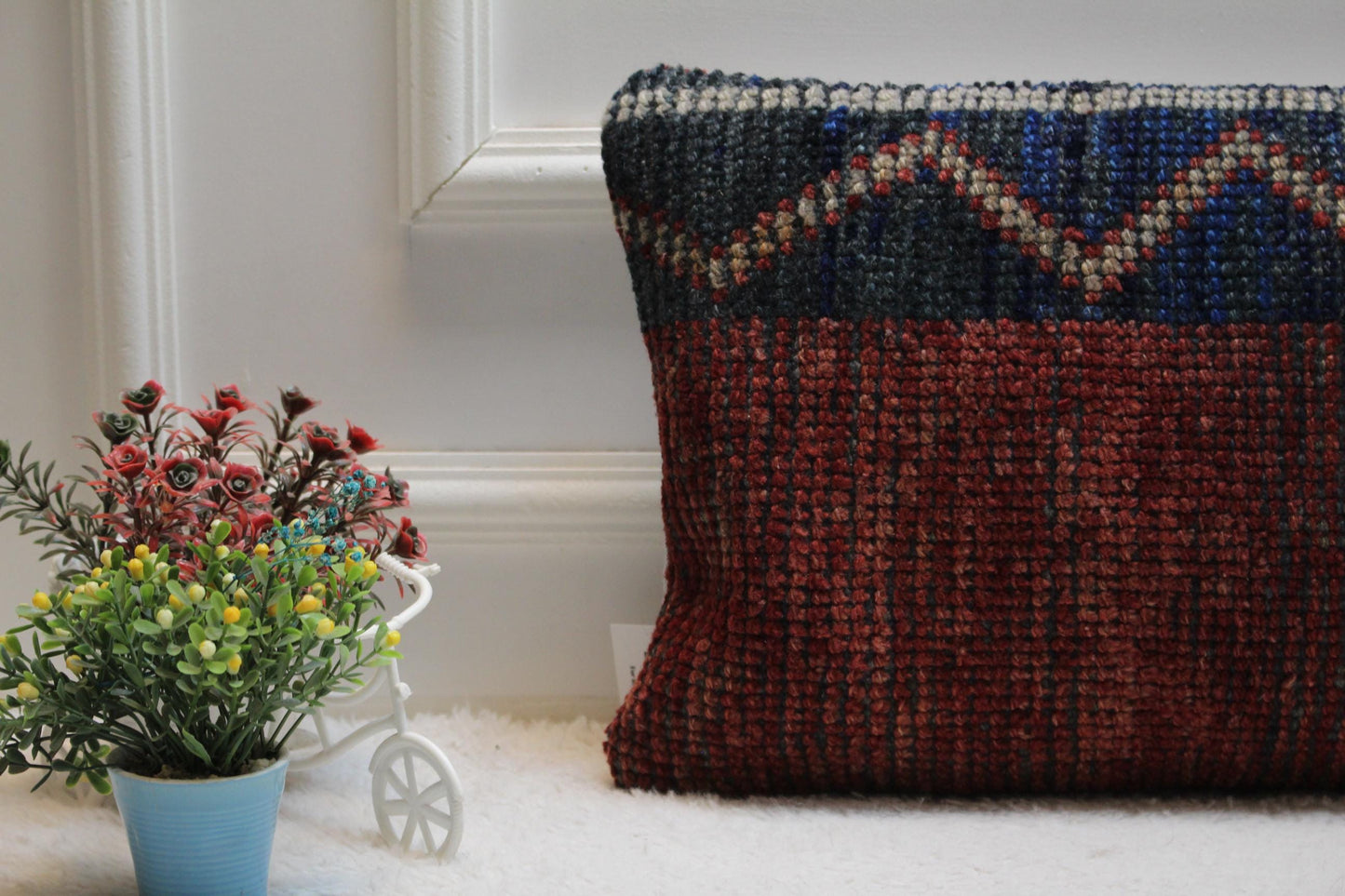 Vintage Turkish Kilim Pillow Cover: Red and Blue Woven Wool, 12x24 inch
