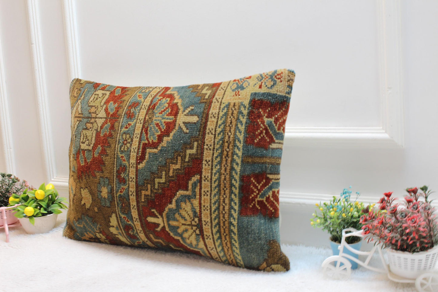 Floral Lumbar Pillow Cover: Handmade Turkish Rug, Organic Wool (16x24in)