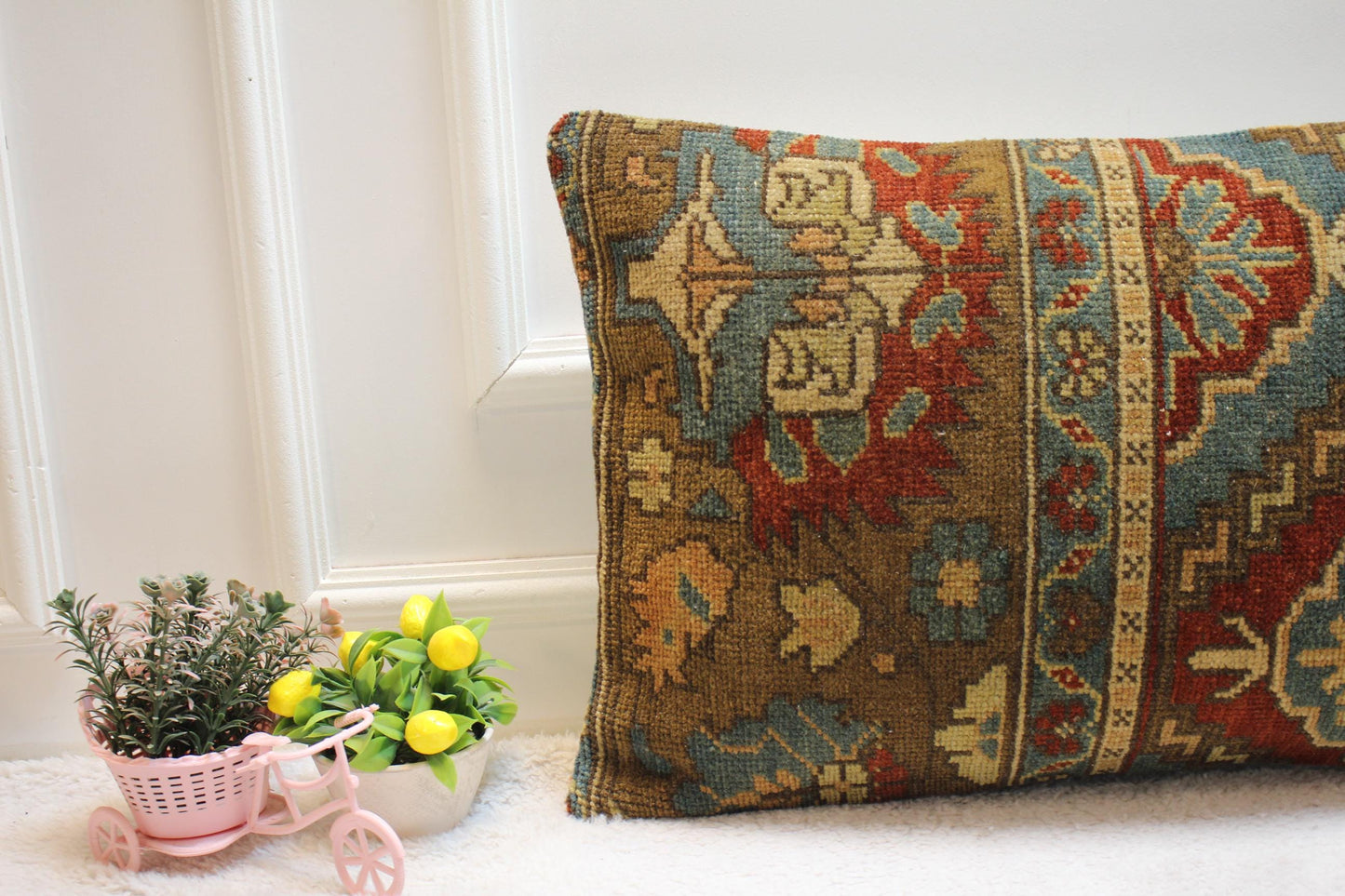 Floral Lumbar Pillow Cover: Handmade Turkish Rug, Organic Wool (16x24in)