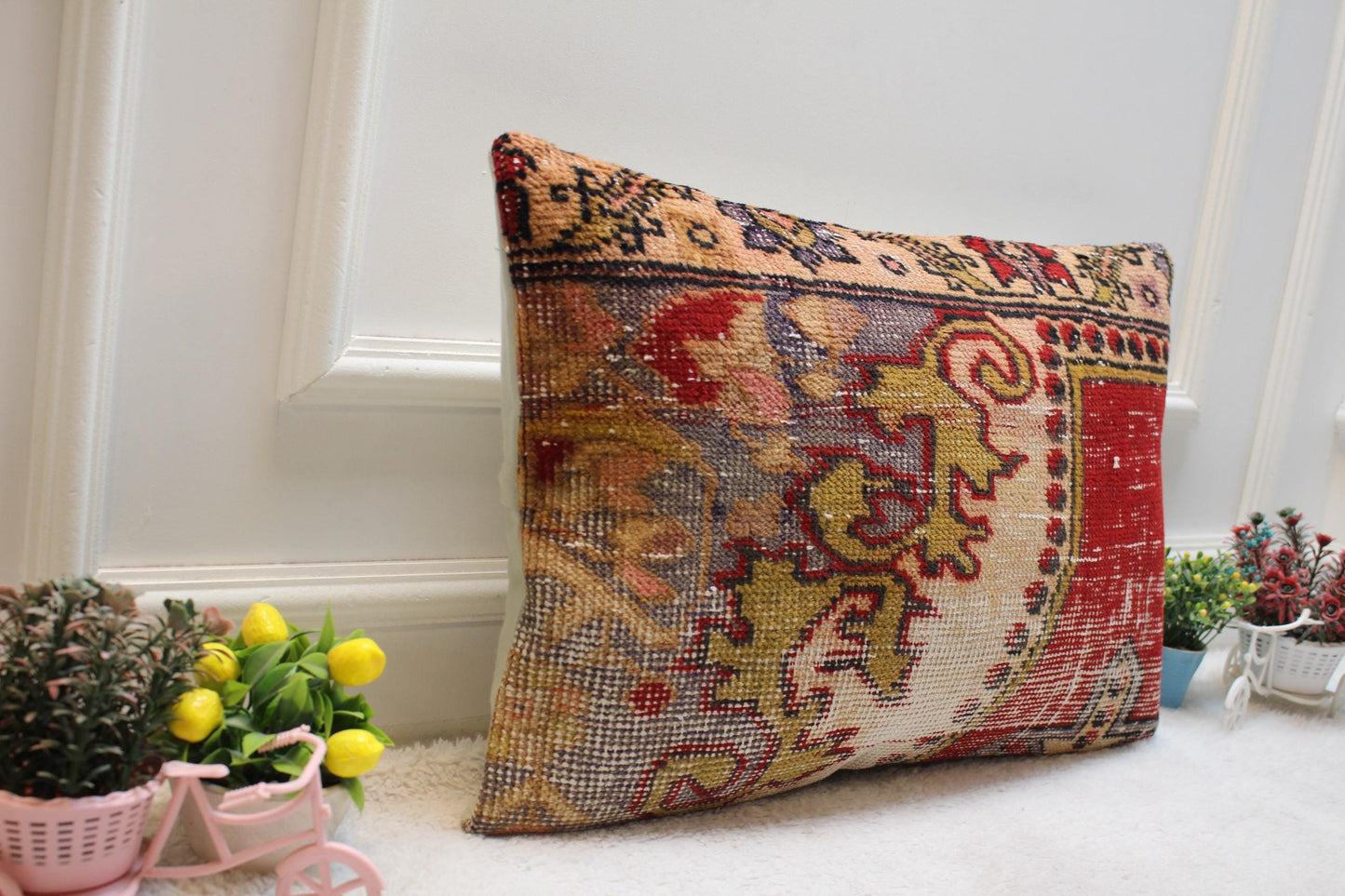 Handmade Turkish Rug Pillow Cover: Organic Wool Kilim, 16x24 inch