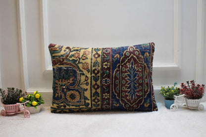 Vintage Turkish Rug Lumbar Pillow: 16x24 Wool Kilim Pillow Cover