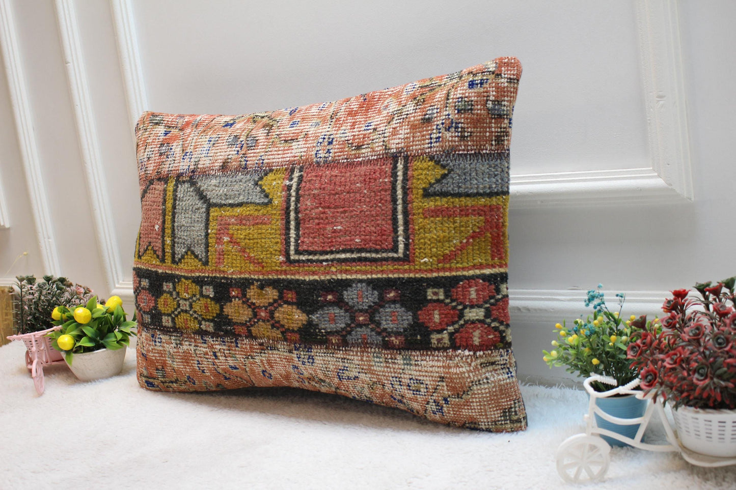 Handmade Kilim Pillow Cover: Upcycled Vintage Turkish Rug (16x24 inc)