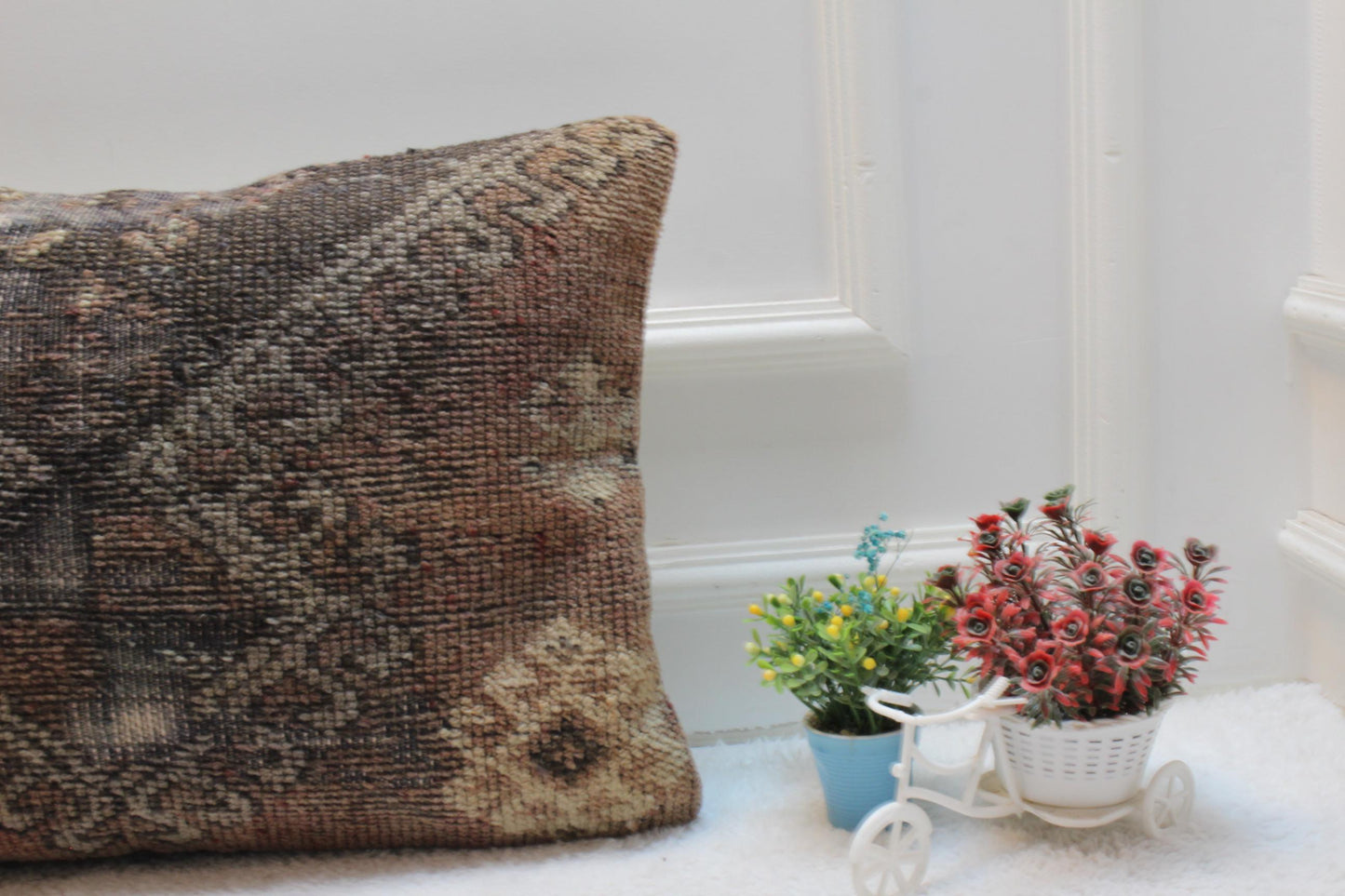 Handmade Wool Lumbar Pillow Cover: Red Brown Turkish Rug, 16x24 inch