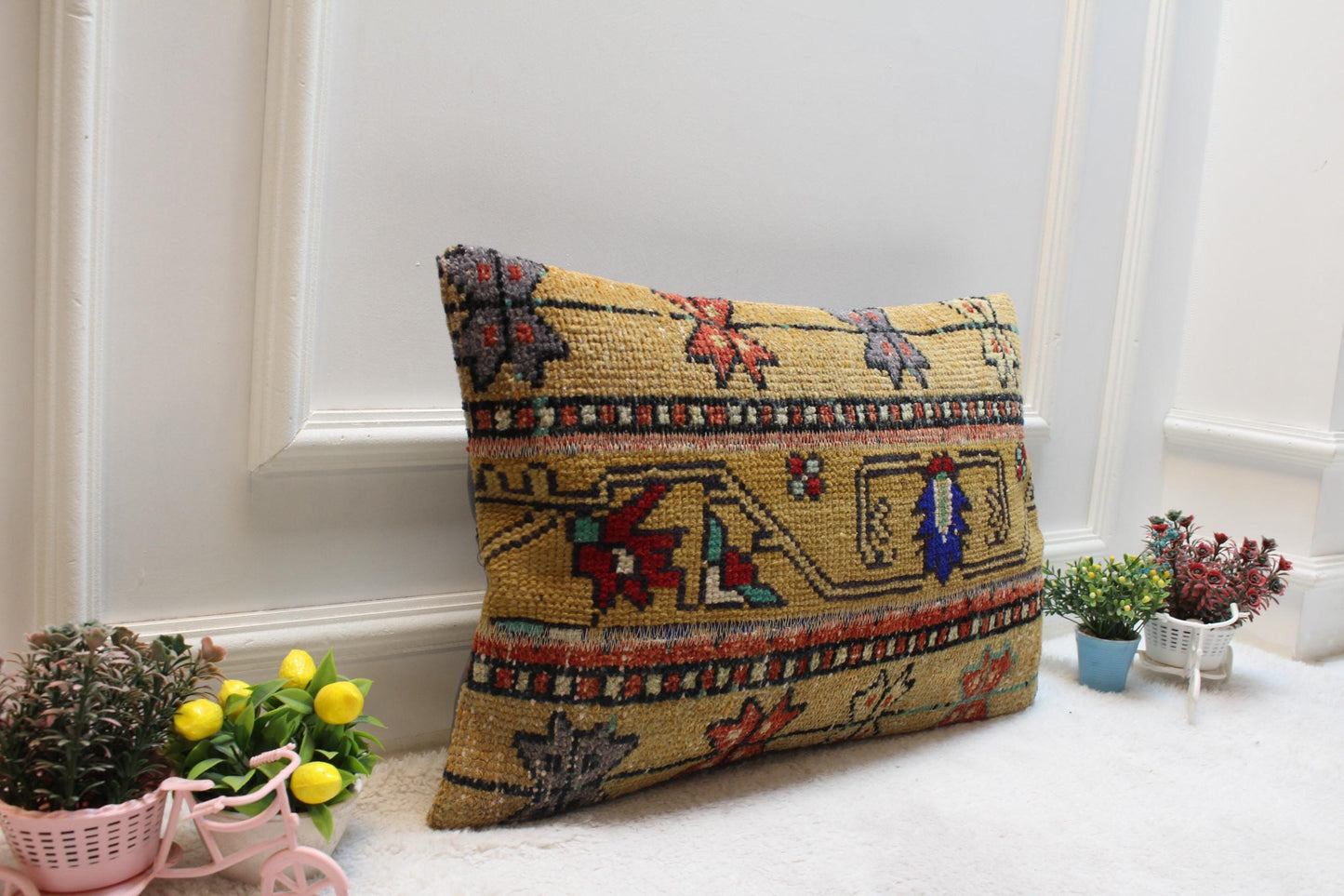 Handmade Wool Lumbar Pillow Cover: Upcycled Anatolian Rug, 16x24 inch