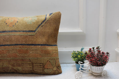 Handmade Wool Lumbar Pillow Cover: Vintage Turkish Rug, 16x24 inc