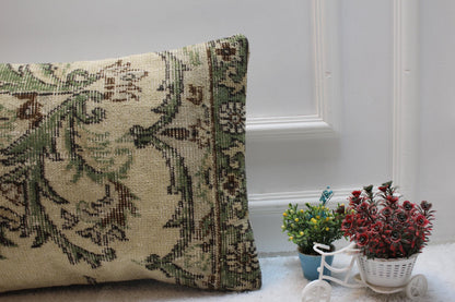 Floral Kilim Lumbar Pillow Cover: Handmade Organic Wool Rug (16x24 in)