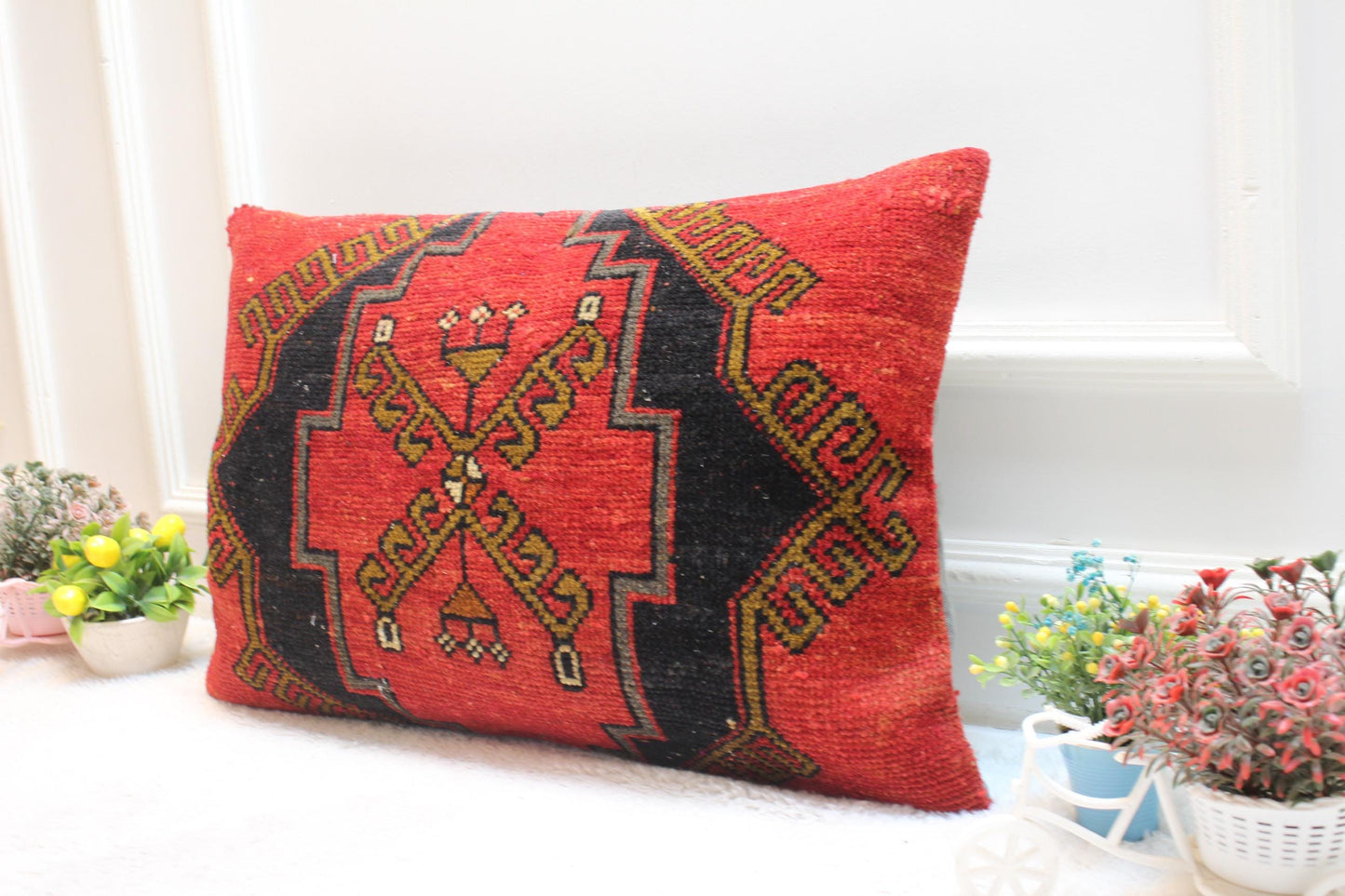 Handmade Wool Kilim Pillow Cover: Ethnic Anatolian Rug Pillow (16x24 in)
