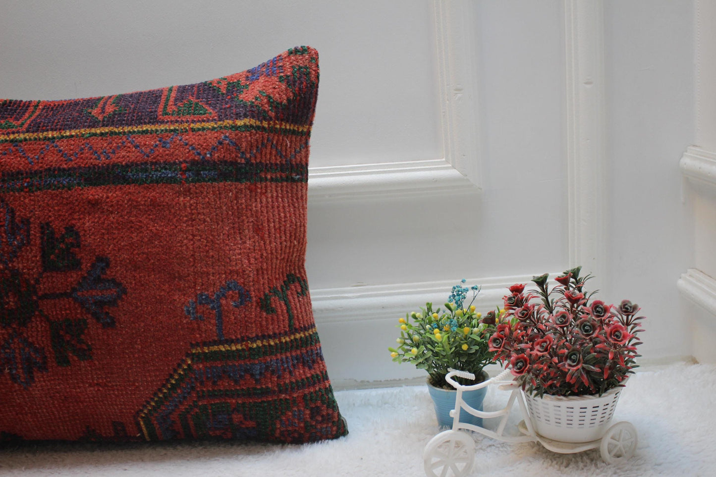 Handmade Red Kilim Pillow Cover: Upcycled Woven Rug (16x24 inc)