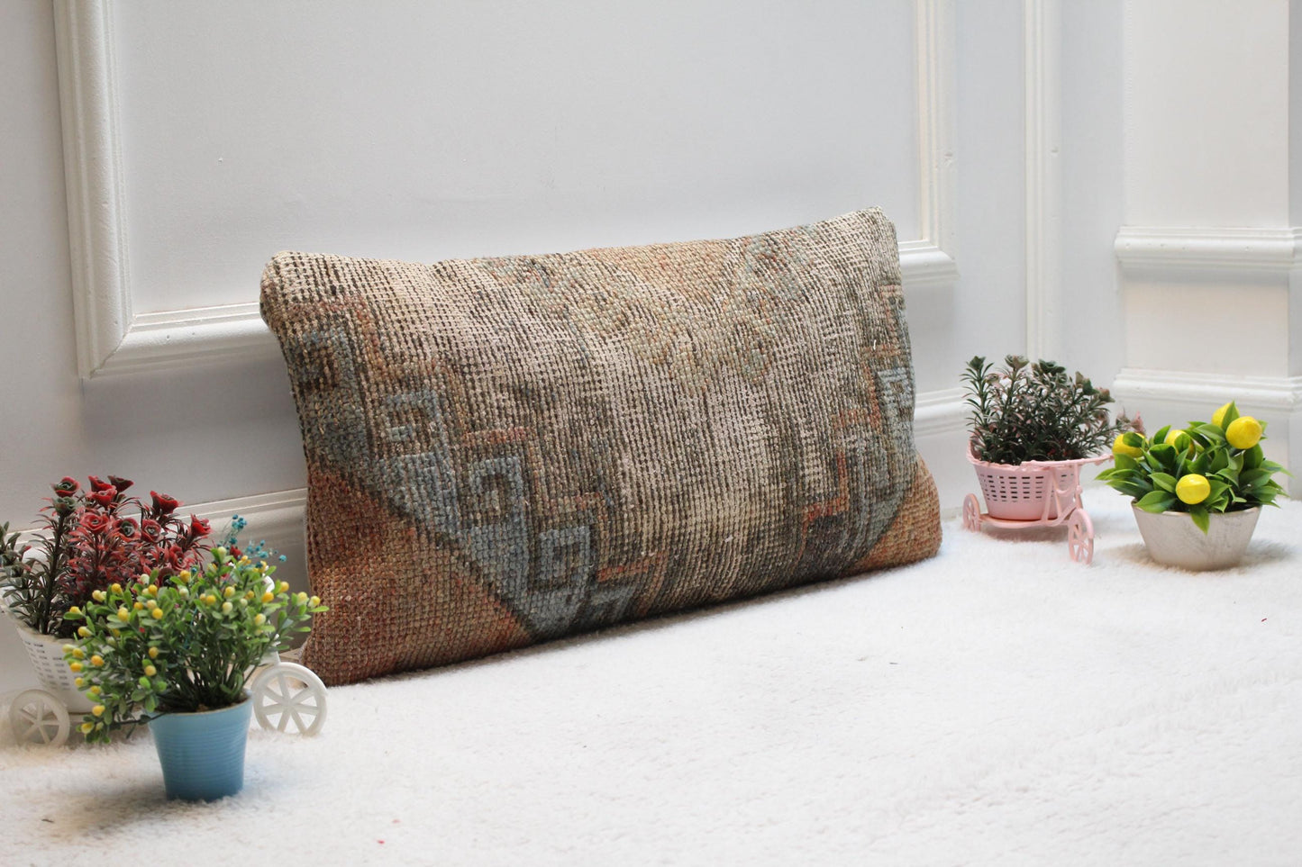 Handmade Turkish Rug Lumbar Pillow Cover: Organic Wool Boho Design (12x24 in)