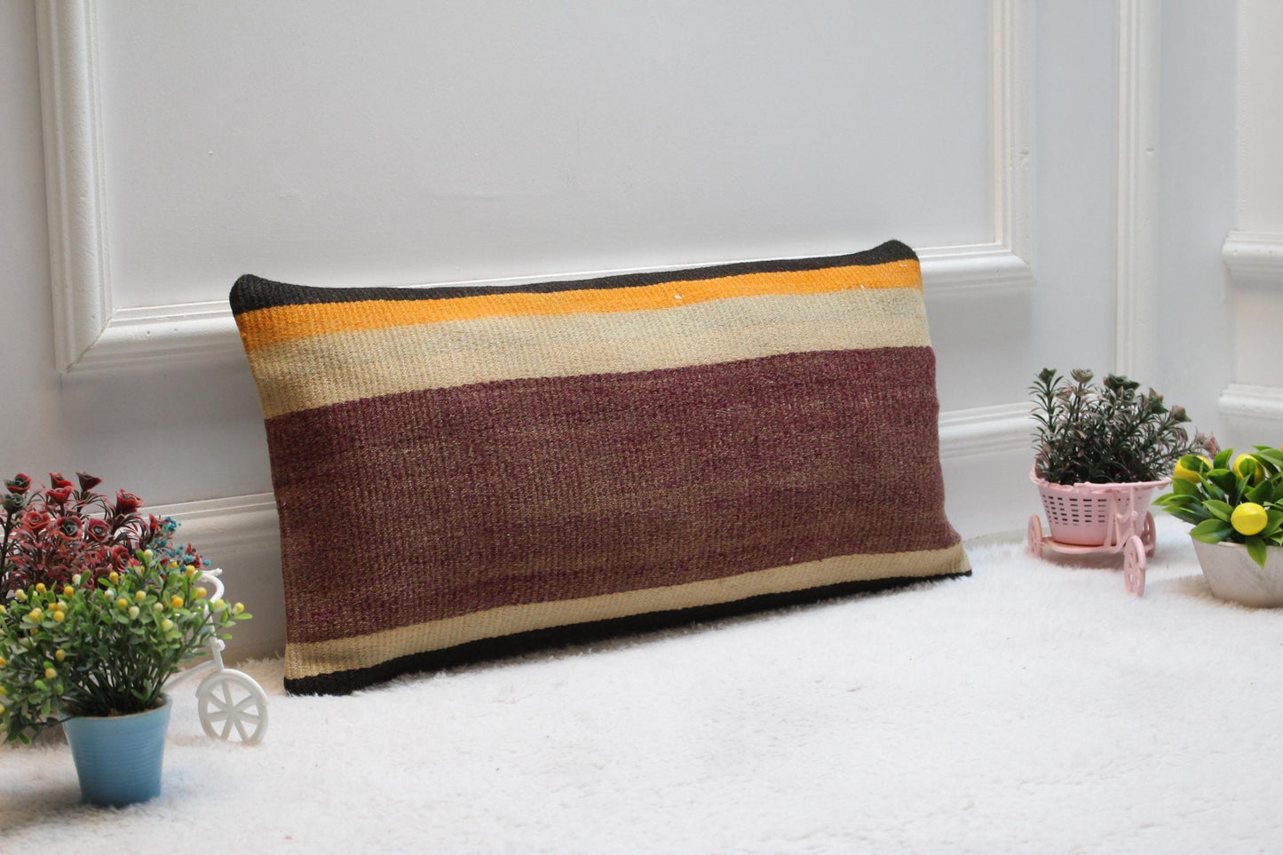 Vintage Kilim Pillow Cover: Organic Wool Boho Lumbar Pillow, 12x24