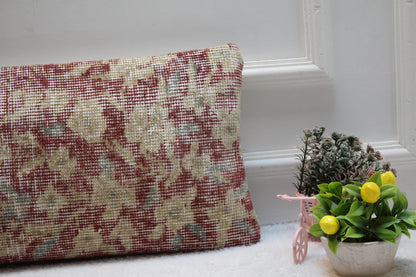 Floral Kilim Lumbar Pillow Cover: Organic Wool Turkish Rug (12x24 in)