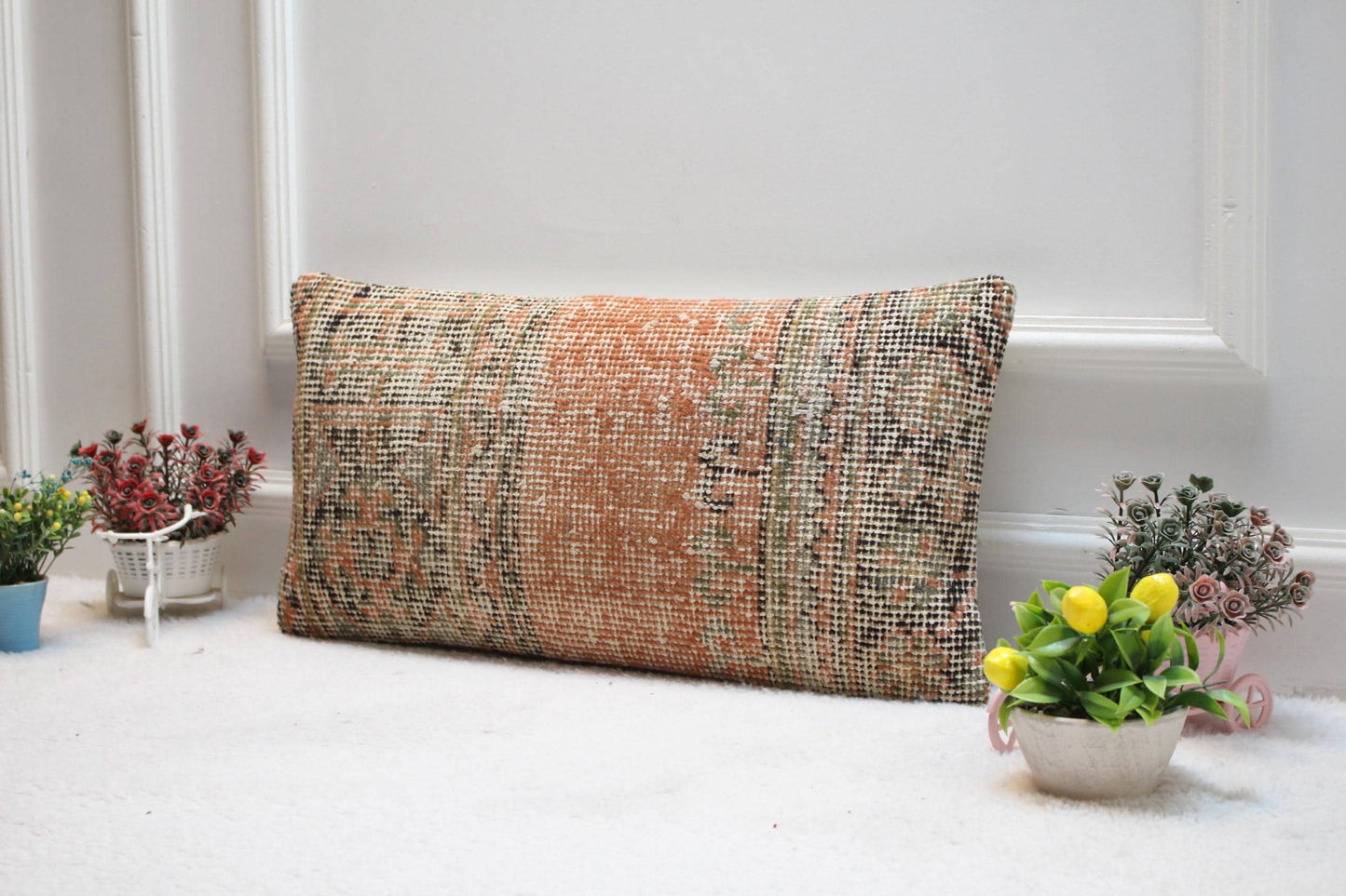 Vintage Turkish Rug Lumbar Pillow Cover: Upcycled Woven Wool, 12x24 inch
