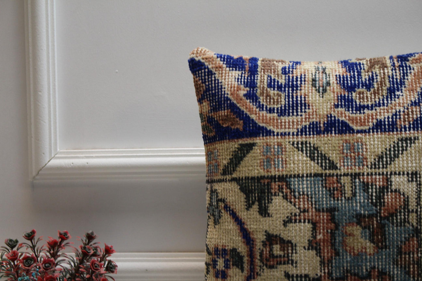 Blue Vintage Turkish Rug Pillow Cover: Boho Kilim Pillow (16x16 in)