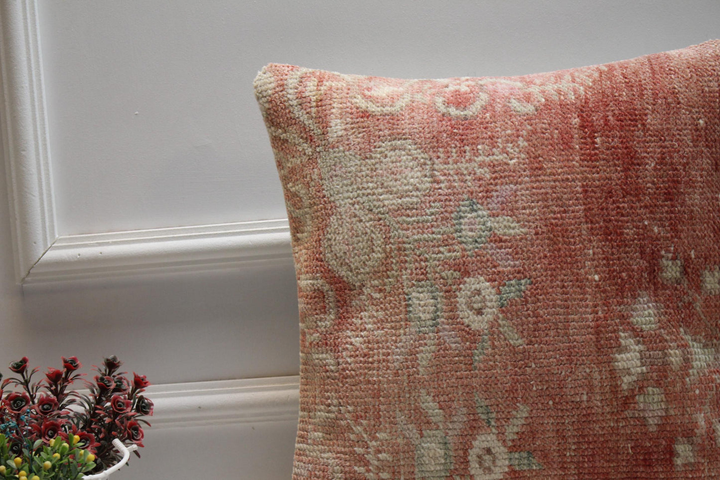 Handmade Kilim Pillow Cover: Floral Turkish Rug, 16x16 inc