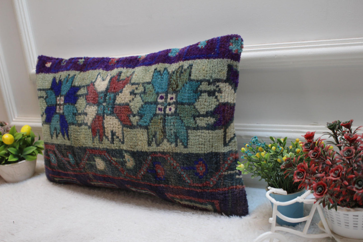 Floral Turkish Rug Lumbar Pillow Cover: Handmade Wool Pillow (12x20 inc)