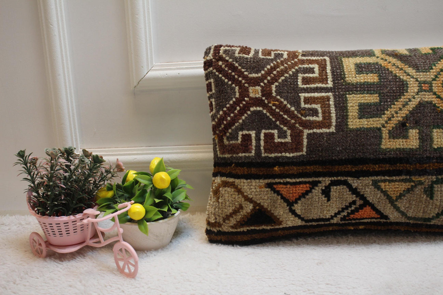 Gray Turkish Rug Lumbar Pillow Cover: Vintage Woven Wool (12x20 inc)
