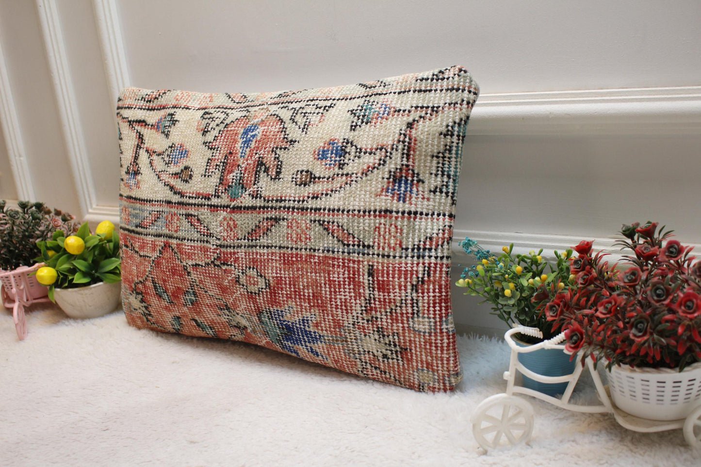 Red & White Anatolian Kilim Lumbar Pillow Cover (12x20 in)
