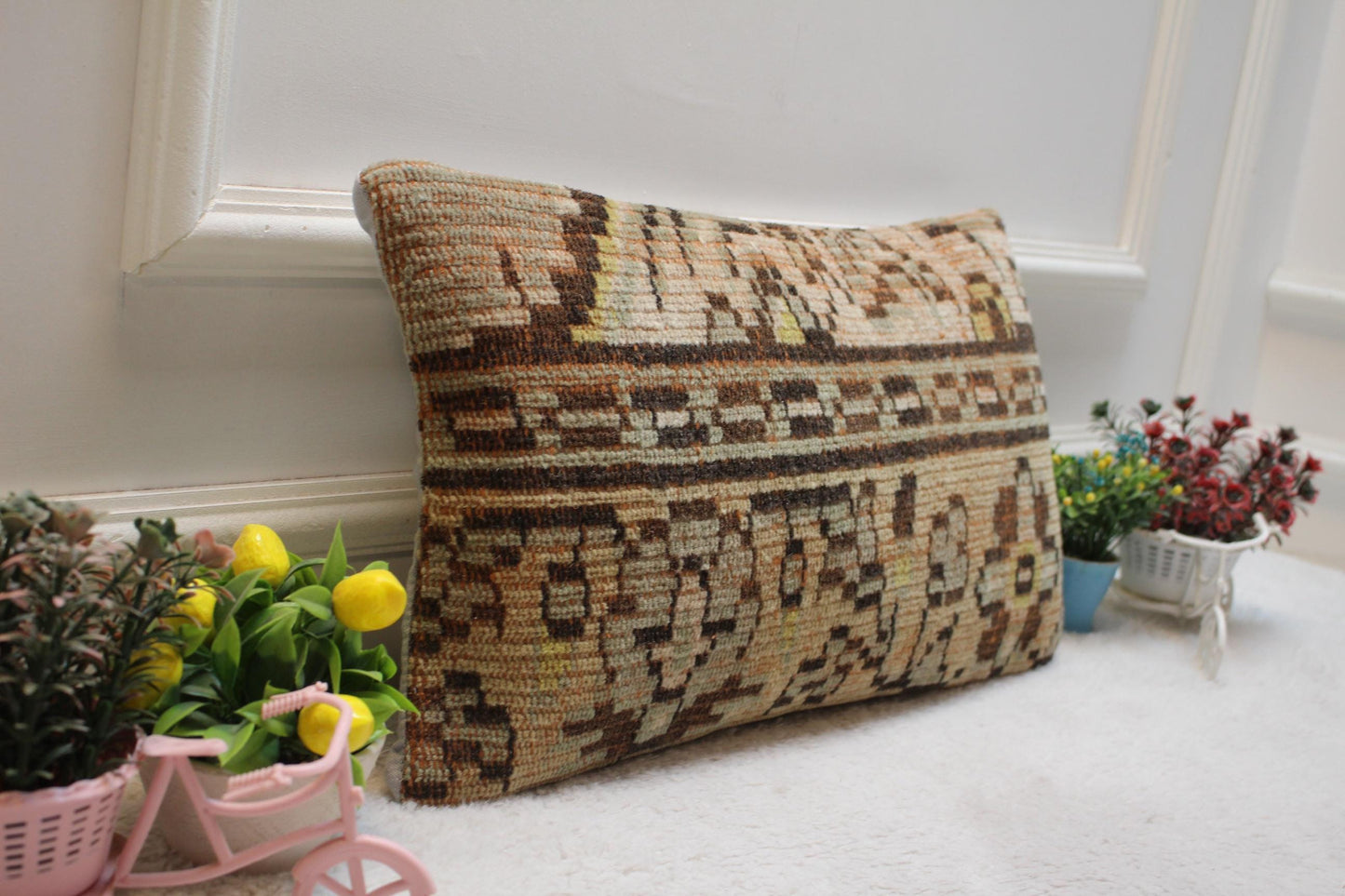 Handmade Turkish Kilim Lumbar Pillow Cover: Vintage Woven Rug, 12x20 inch