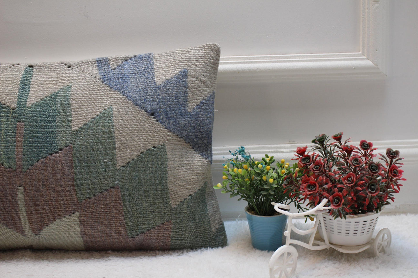 Handmade Kilim Lumbar Pillow Cover: Geometric Woven Rug, 12x20 inch