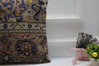Handmade Floral Kilim Pillow Cover: Turkish Rug, Boho Decor (16x16 inch)