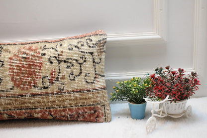 Floral Kilim Lumbar Pillow Cover: Vintage Woven Rug, 12x24 inch