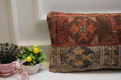 Handmade Kilim Lumbar Pillow Cover: Upcycled Anatolian Wool (12x24 in)